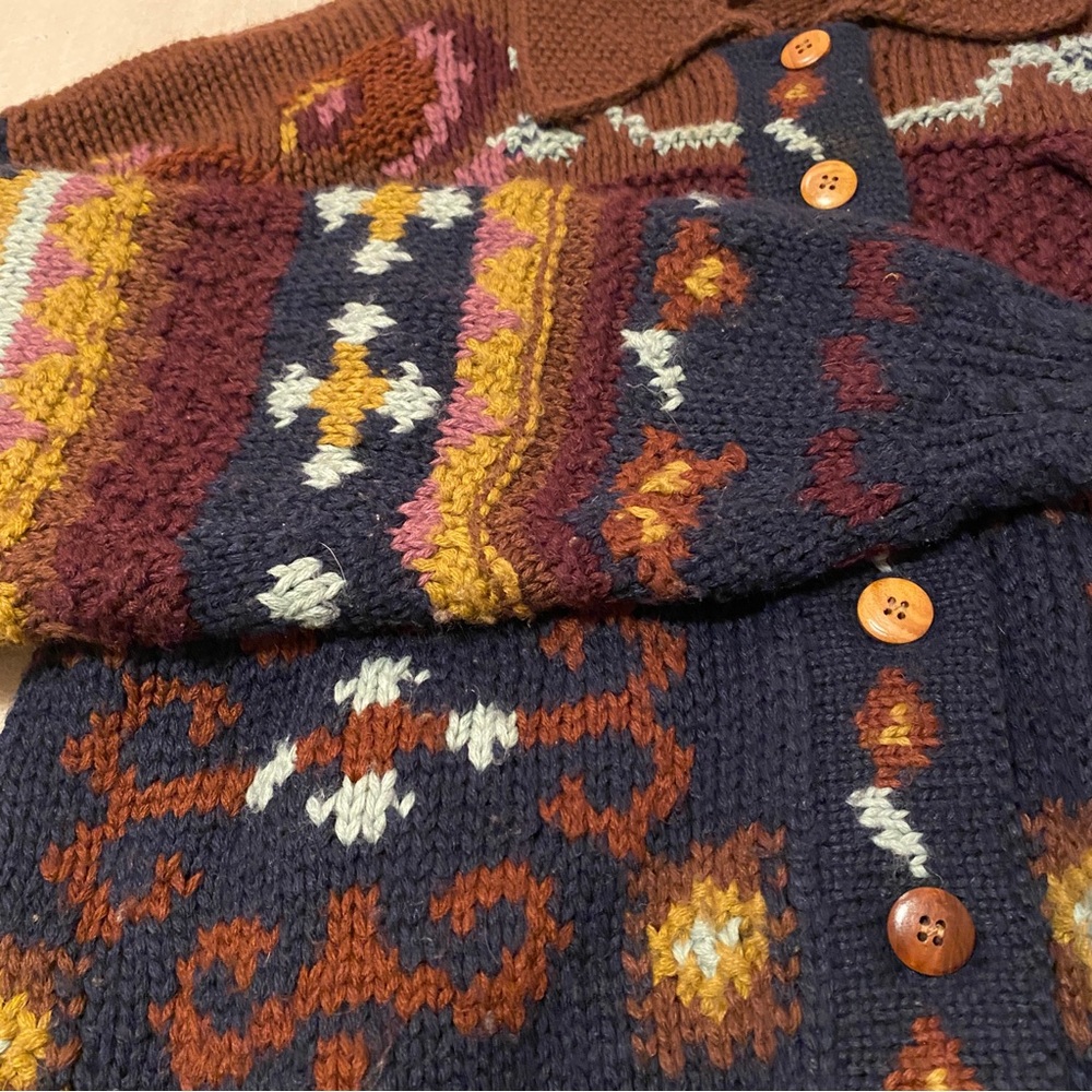 Vintage chunky multi color pattern collared cardigan Medium - Picture 8 of 11